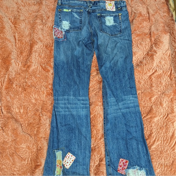Miss Me Low Rise Flare Patched Jeans - 31 - Picture 2 of 3